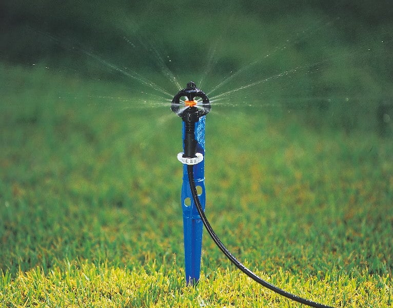 Tuyau d'irrigation marron - 8mm X 30m - Sprayer intégré - Netafim